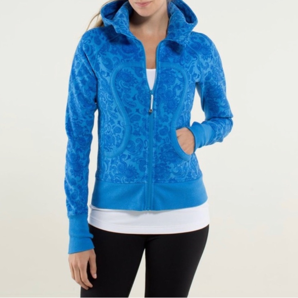 Lululemon hoodie in great condition, prob sz 7/8, heavy duty, great material